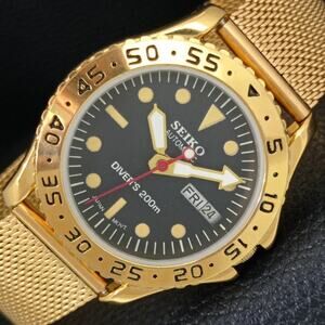 Vintage 1980 Seiko Diver Automatic Mens Gold Watch W/daydate & Black accents